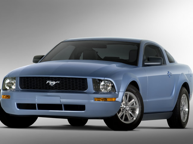 2005 Ford Mustang front