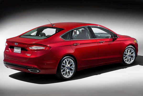 2013 Ford Mondeo rear