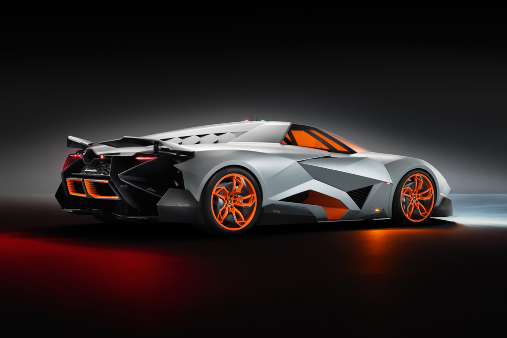 2013 Lamborghini Egoista concept rear