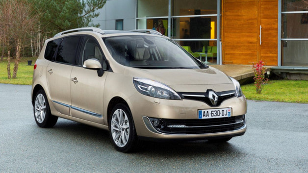 2014 Renault Scenic front