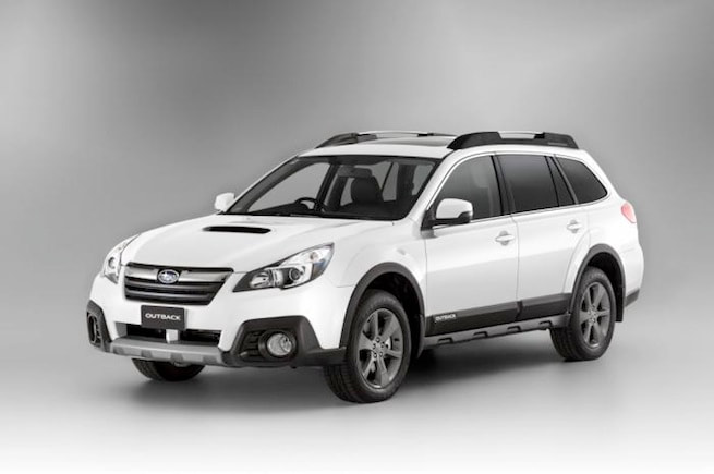 2014 Subaru Outback front