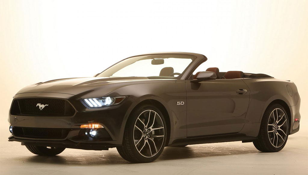 2015 Ford Mustang GT convertible front