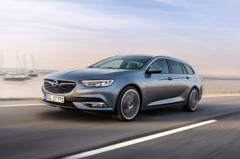2018 Opel Insignia Sports Tourer front