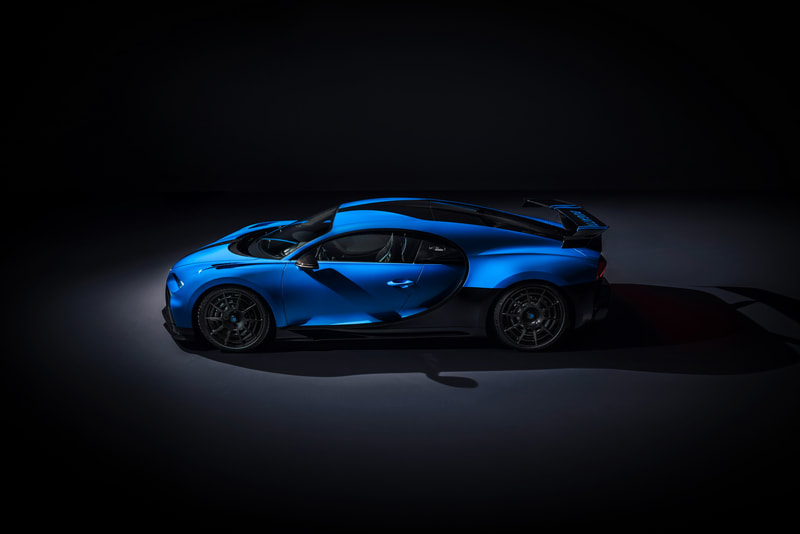 2020 Bugatti Chiron Pur Sport side
