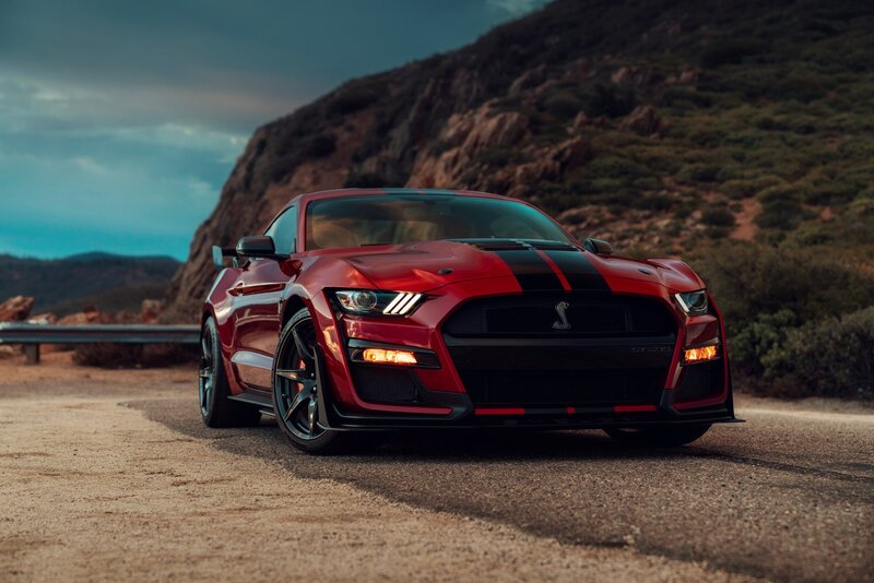 2020 Ford Shelby Mustang GT500 front