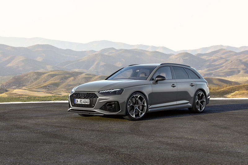 2023 Audi RS4 Avant Competition Plus Package
