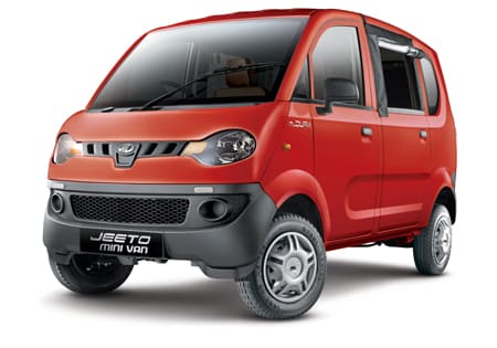 2024 Mahindra Jeeto Minivan