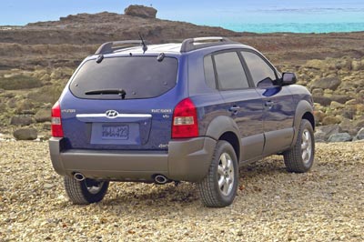 2005 Hyundai Tuscon  rear