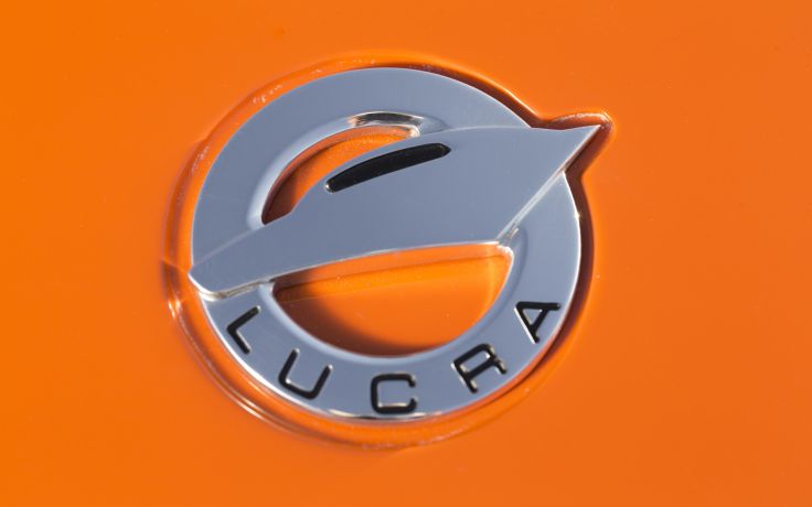 Lucra Cars logo