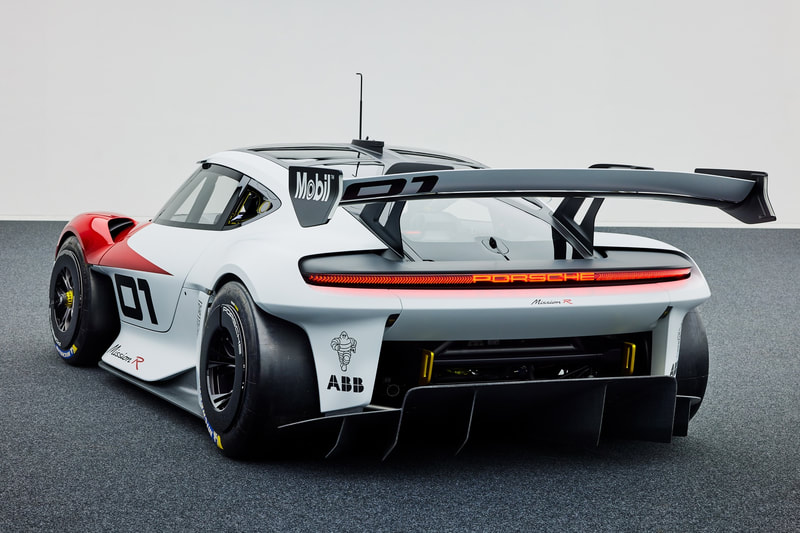 2021 Porsche Mission R concept 02