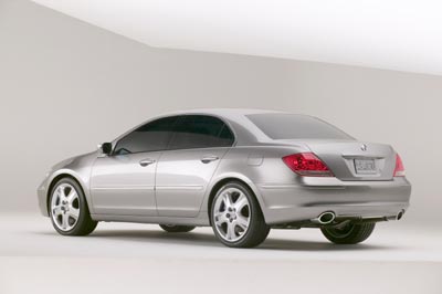 2005 Acura RL rear
